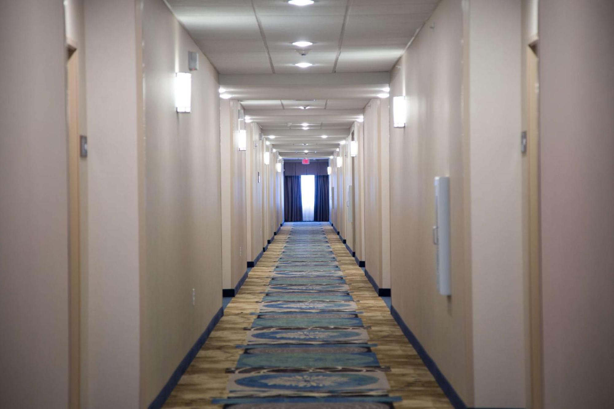 Hampton And By Hilton Hotel