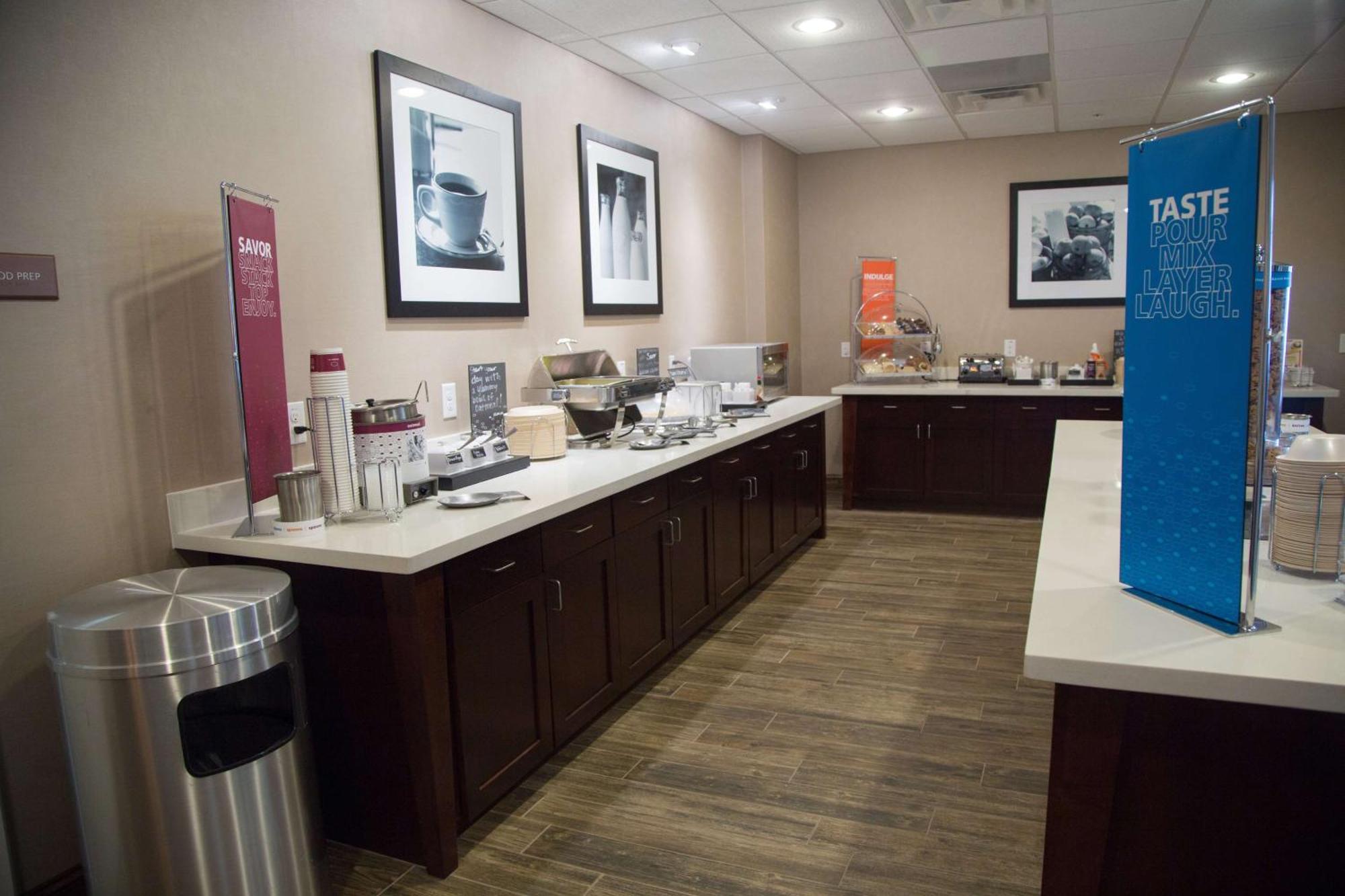 Hotel Hampton And By Hilton 3*